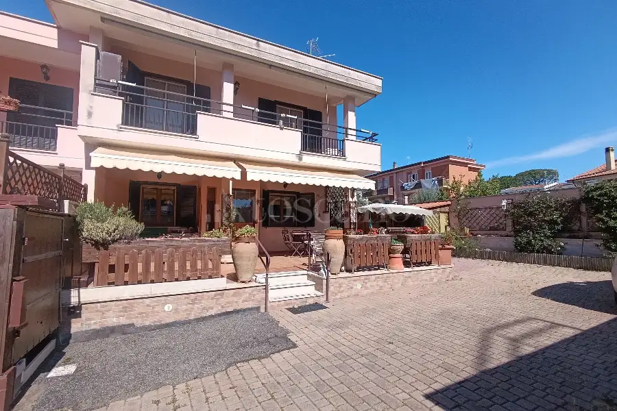 Villa Plurifamiliare in vendita di 110 mq a €229.000 (rif. 30/2026)