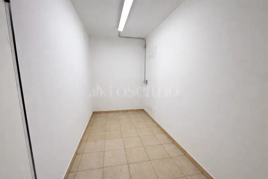 Magazzino in affitto di 56 mq a €680 (rif. 25/2025)