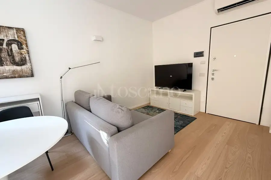 Casa in affitto di 45 mq a €1.470 (rif. 19/2026)