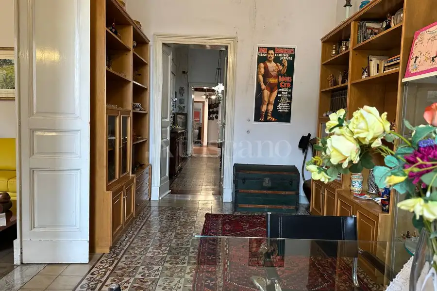 Casa Indipendente in vendita di 240 mq a €598.000 (rif. 44/2026)