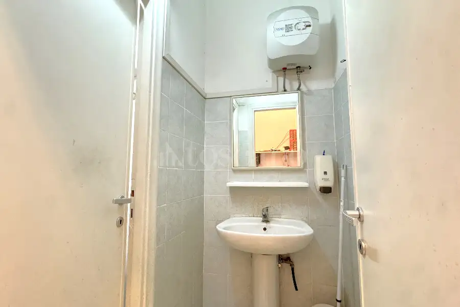 Negozio in vendita di 44 mq a €57.000 (rif. 22/2026)
