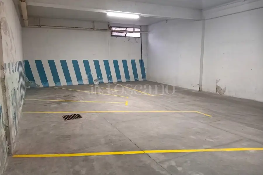 Box in vendita di 12 mq a €55.000 (rif. 51/2026)