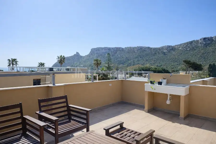 Casa in vendita di 167 mq a €1.150.000 (rif. 24/2026)