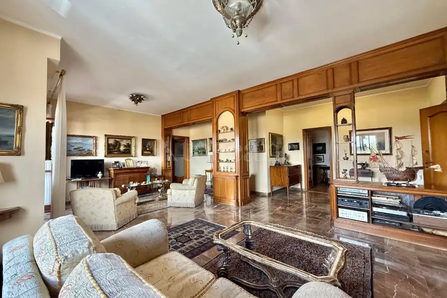 Casa in vendita di 180 mq a €495.000 (rif. 8/2026)