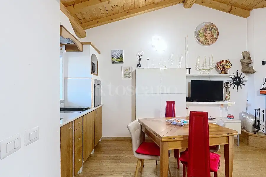 Casa Indipendente in vendita di 205 mq a €320.000 (rif. 34/2026)