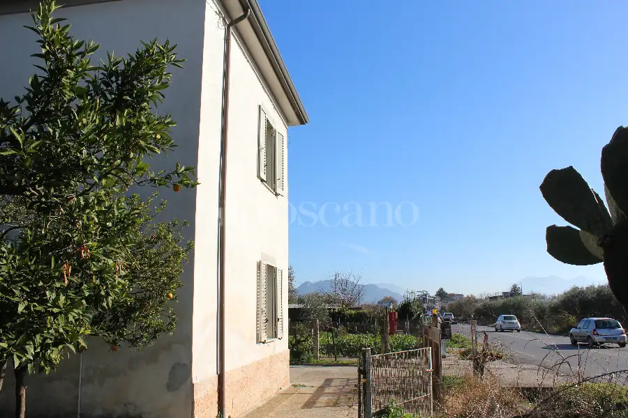 Casa Indipendente in vendita di 168 mq a €135.000 (rif. 38/2023)
