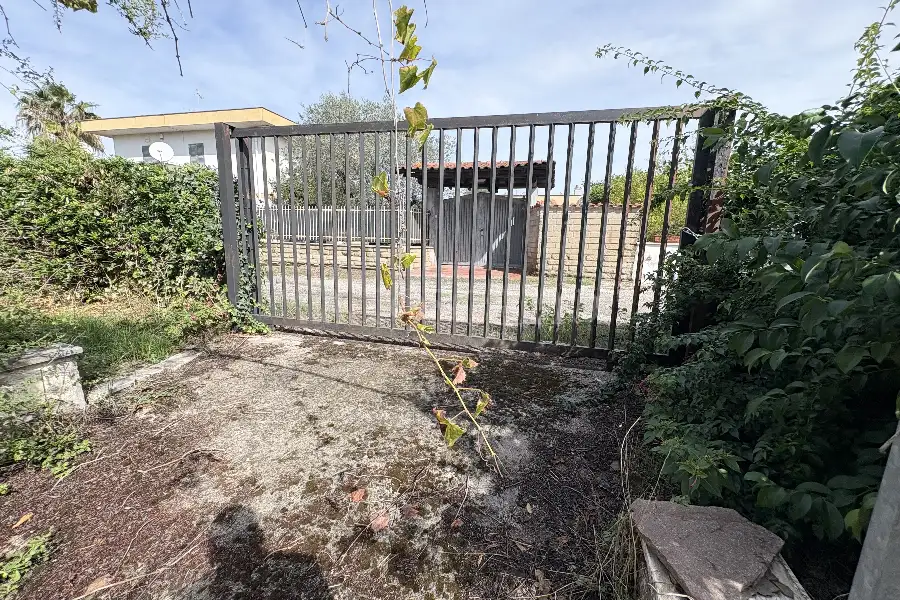 Palazzo in vendita di 300 mq a €199.000 (rif. 89/2026)