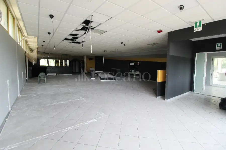 Negozio in vendita di 540 mq a €199.000 (rif. 164/2026)