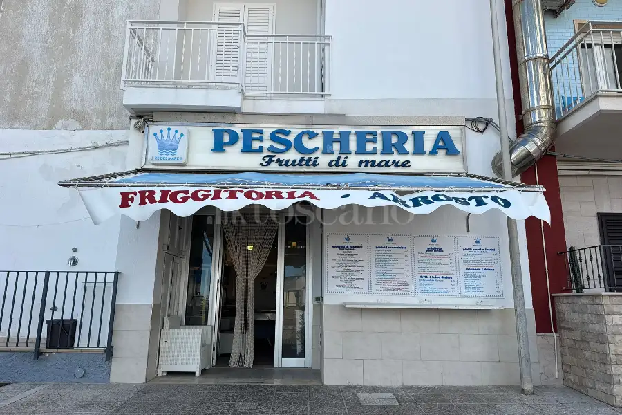 Negozio in affitto di 50 mq a €2.500 (rif. 21/2025)