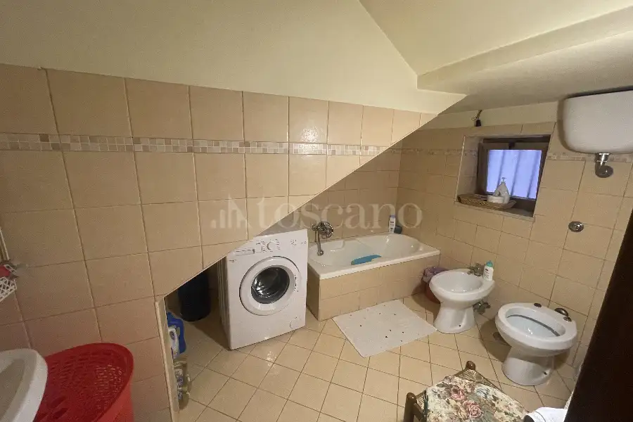 Casa Indipendente in vendita di 185 mq a €89.000 (rif. 35/2024)