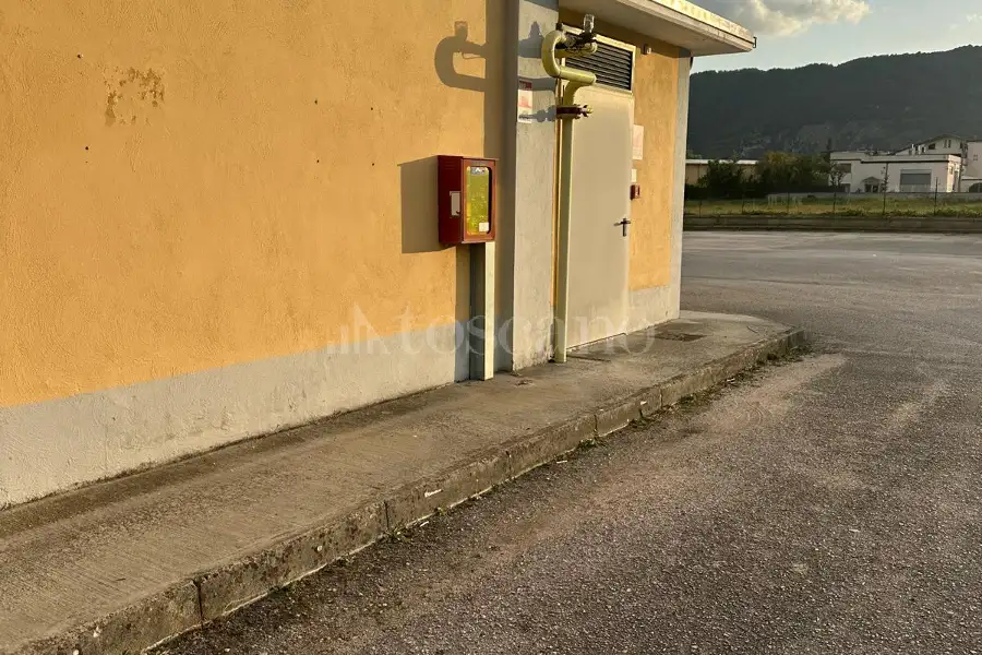 Capannone in affitto di 300 mq a €3.500 (rif. 75/2026)