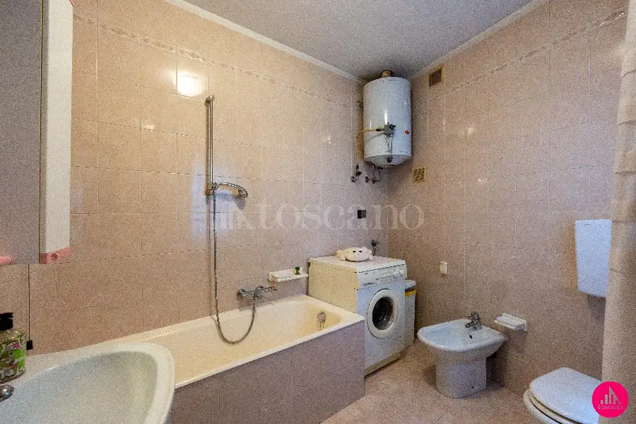 Villa Bifamiliare in vendita di 150 mq a €210.000 (rif. 120/2026)