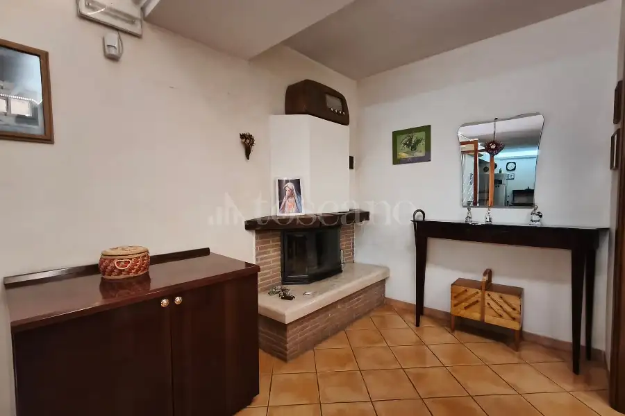 Villa Plurifamiliare in vendita di 210 mq a €585.000 (rif. 56/2026)