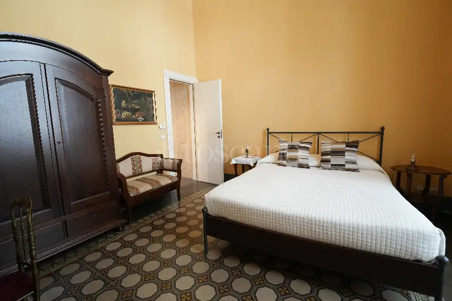 Palazzo in vendita di 216 mq a €439.000 (rif. 25/2026)