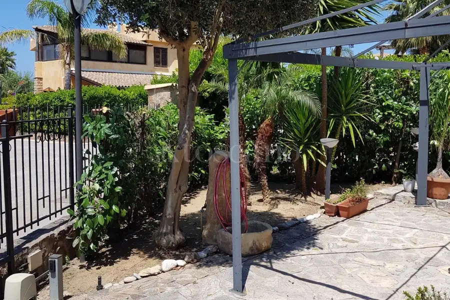 Villa Plurifamiliare in vendita di 85 mq a €150.000 (rif. 6/2026)