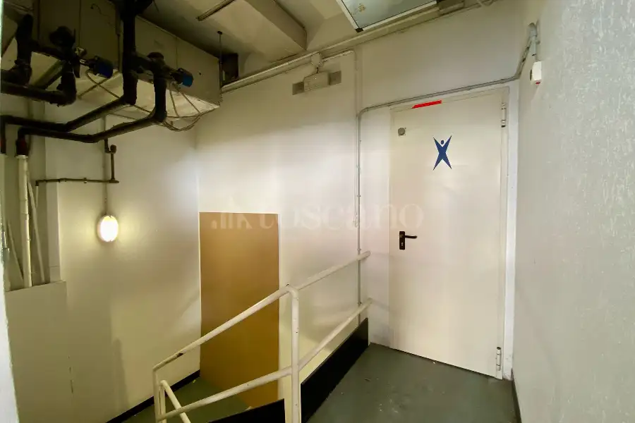 Magazzino in vendita di 450 mq a €125.000 (rif. 7/2025)