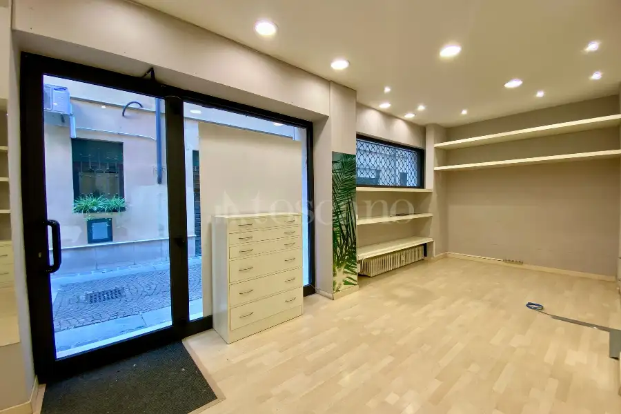 Negozio in vendita di 55 mq a €88.000 (rif. 28/2025)