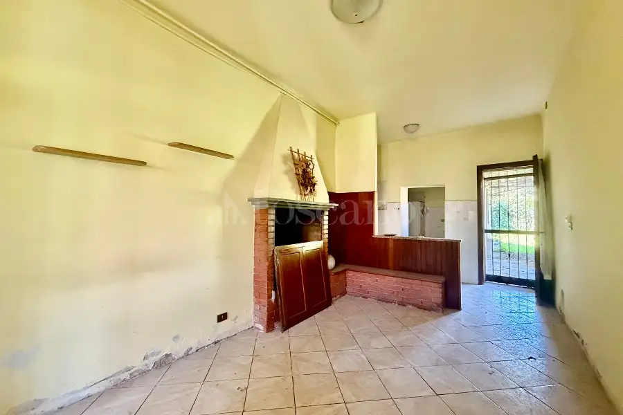 Casa Indipendente in vendita di 400 mq a €315.000 (rif. 41/2026)