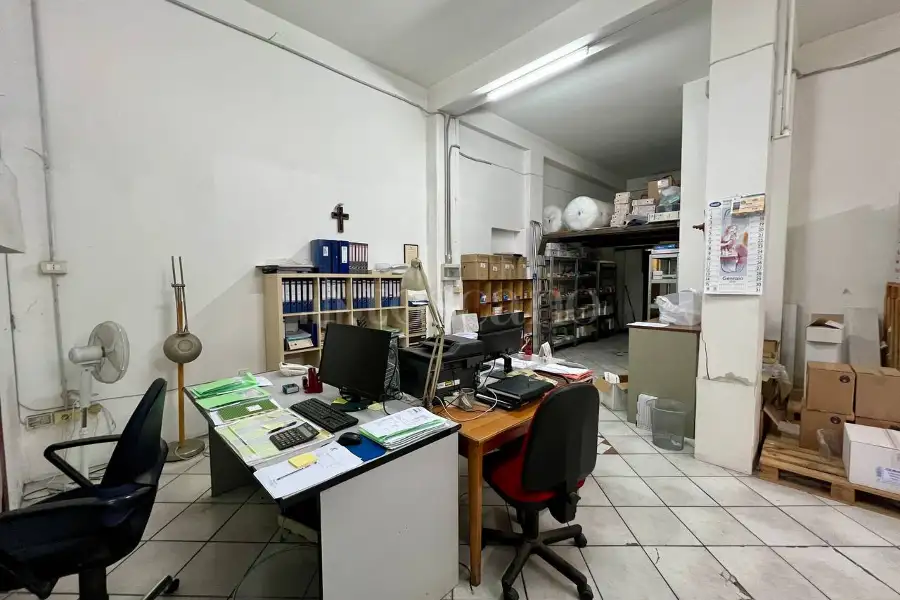 Negozio in vendita di 53 mq a €45.000 (rif. 38/2026)