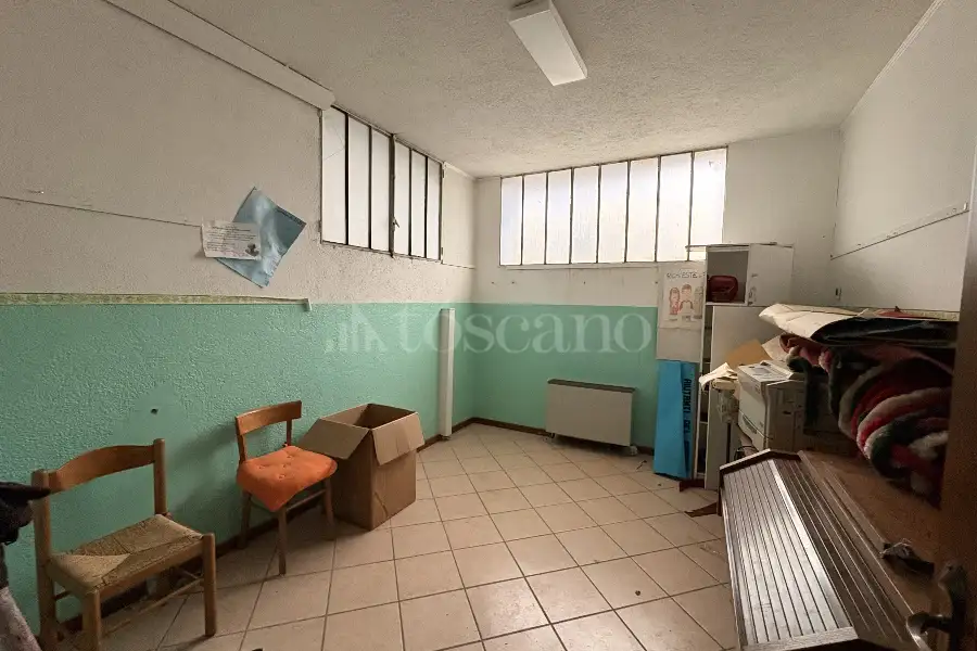Casa in vendita di 370 mq a €135.000 (rif. 90/2025)