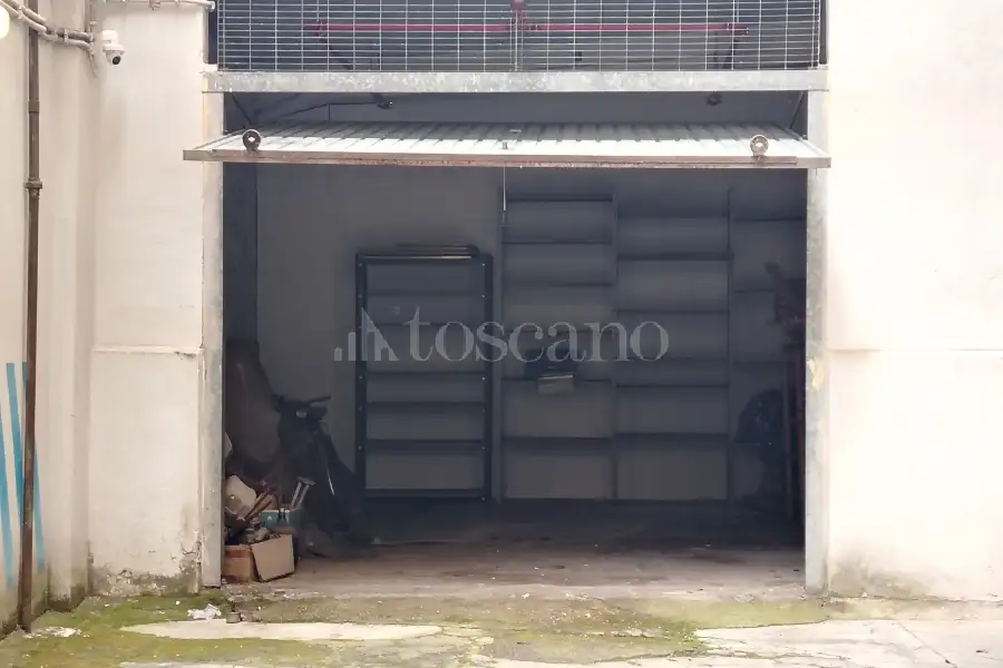 Box in affitto di 26 mq a €350 (rif. 13/2026)
