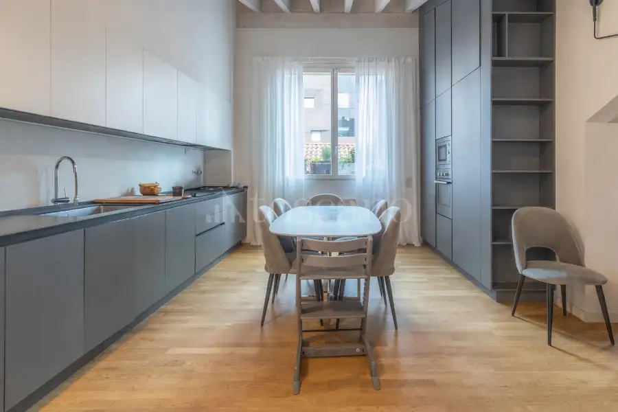 Casa in vendita di 120 mq a €1.950.000 (rif. 9/2026)