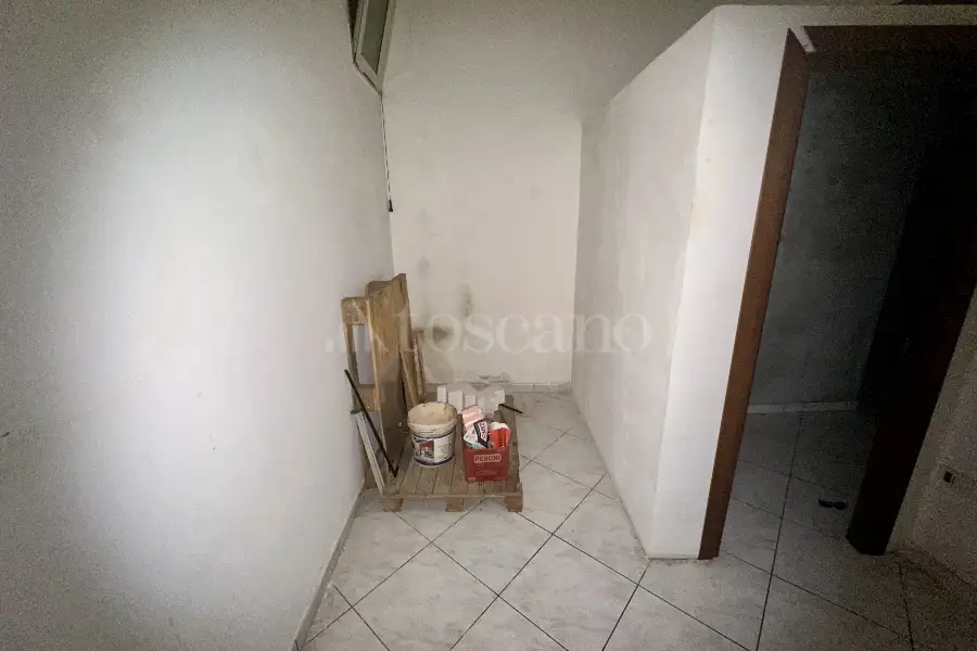 Negozio in affitto di 65 mq a €850 (rif. 40/2024)