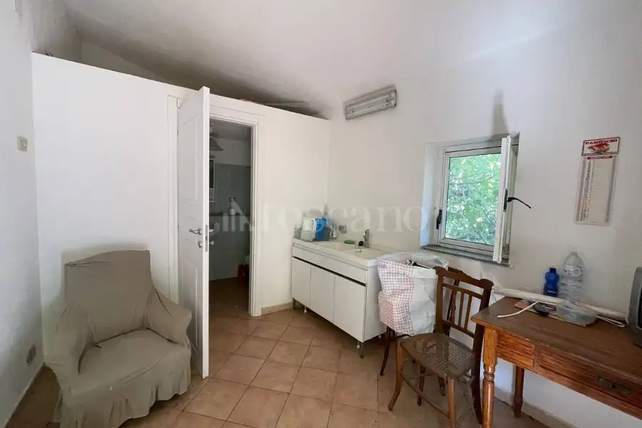 Casa in vendita di 194 mq a €158.000 (rif. 119/2025)