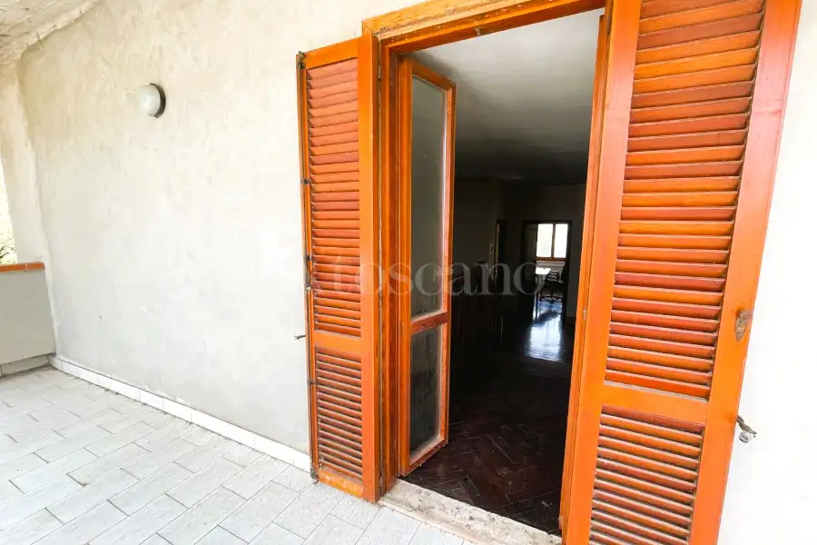 Villa in vendita di 305 mq a €650.000 (rif. 12/2025)