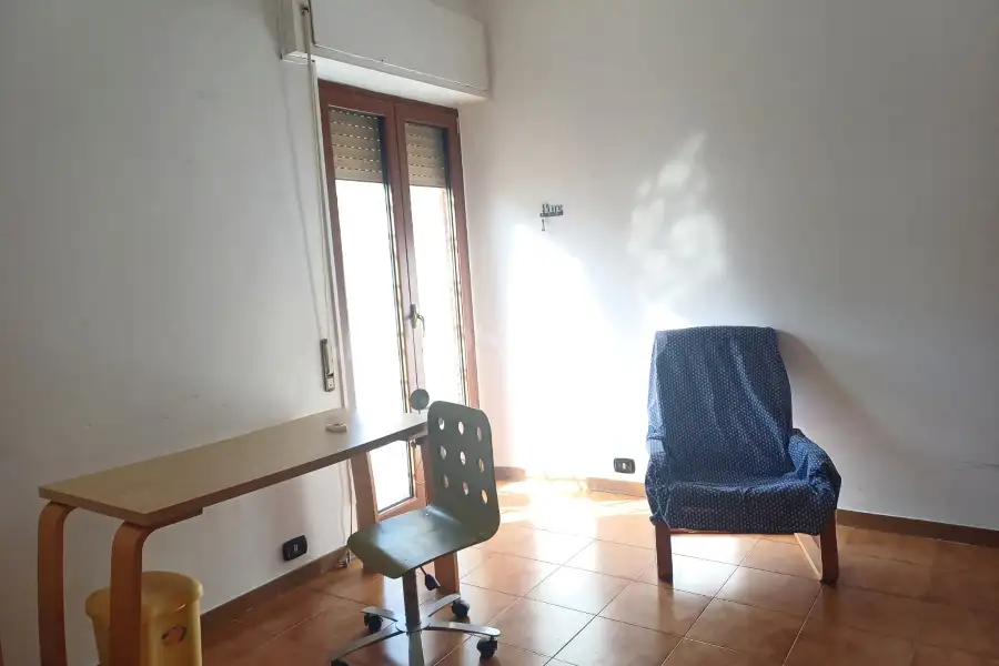 Casa in affitto di 90 mq a €1.200 (rif. 3/2026)