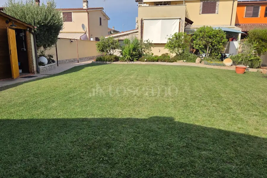 Villa Bifamiliare in vendita di 135 mq a €499.000 (rif. 46/2026)