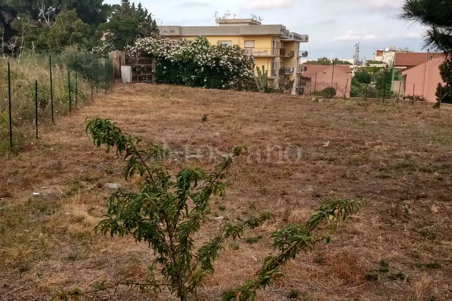 Agricolo in vendita di 820 mq a €18.000 (rif. 31/2026)