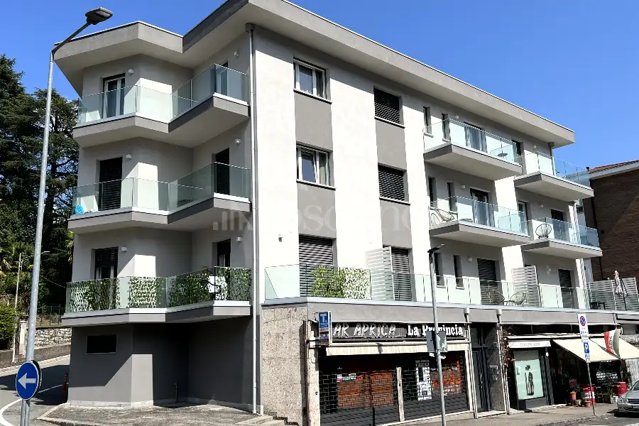 Casa in affitto di 80 mq a €1.500 (rif. 27/2024)