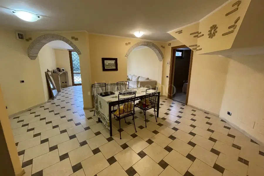 Villa in vendita di 260 mq a €369.000 (rif. 47/2025)