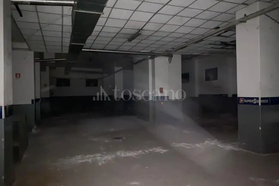 Magazzino in vendita di 1.000 mq a €289.000 (rif. 76/2026)