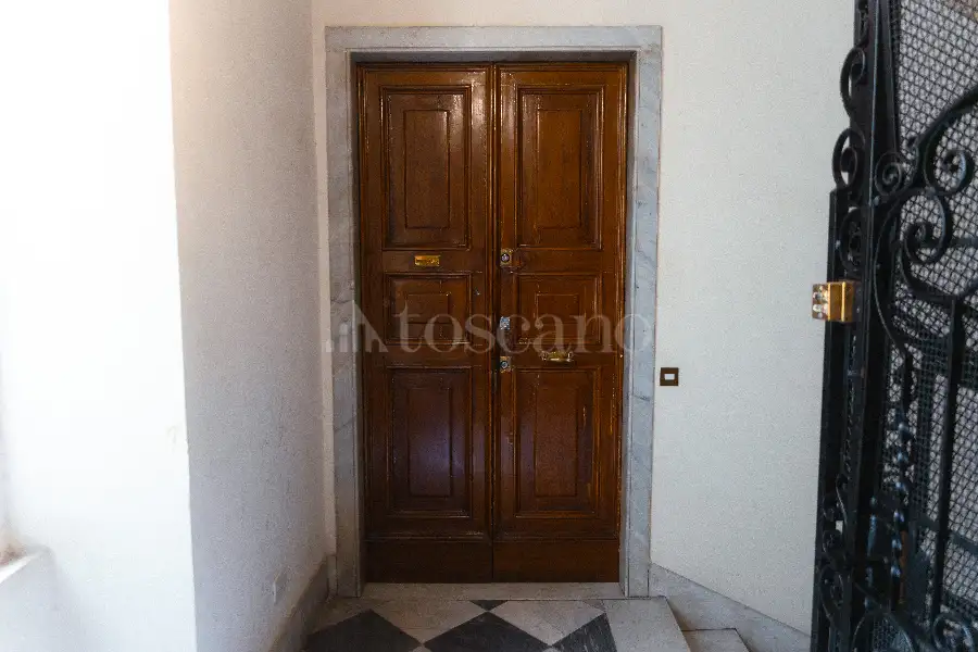Casa in vendita di 380 mq a €590.000 (rif. 29/2025)