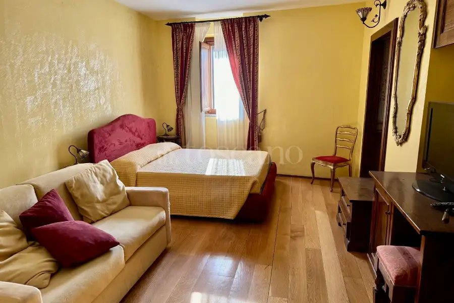 Albergo in vendita di 250 mq a €449.000 (rif. 40/2024)