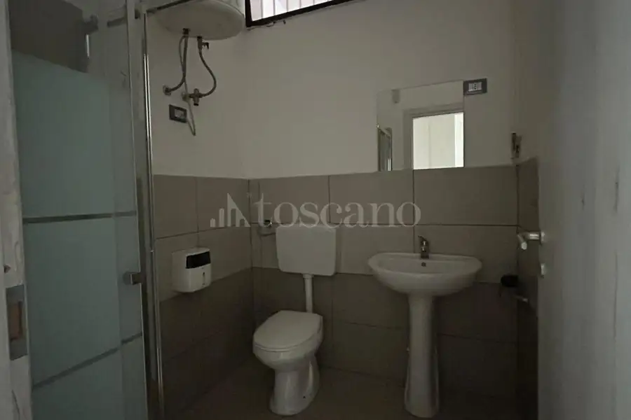 Negozio in vendita di 72 mq a €123.000 (rif. 29/2026)