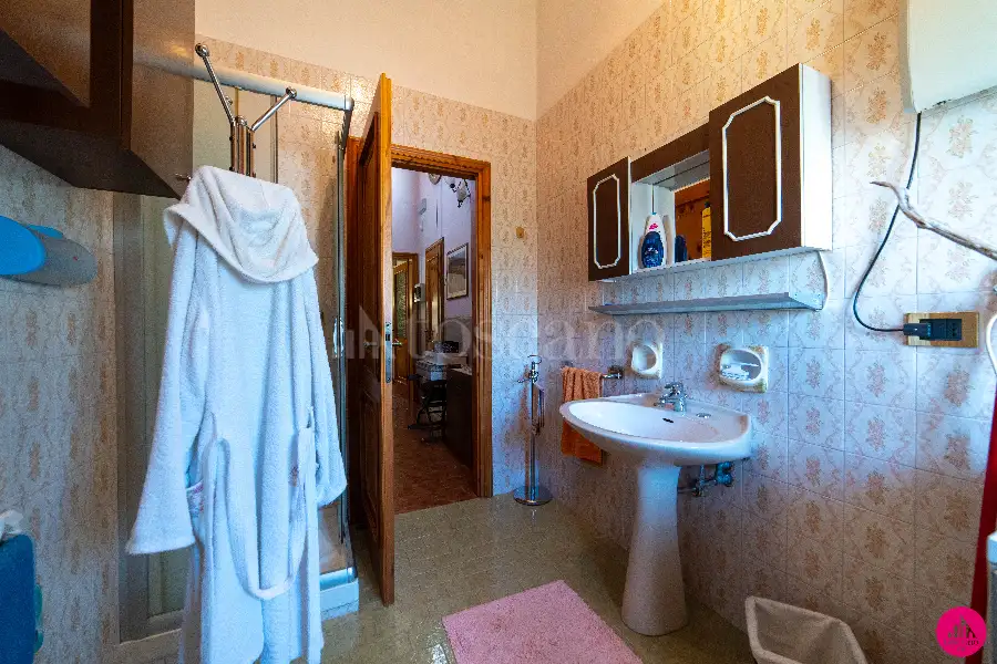 Villino a Schiera in vendita di 270 mq a €299.000 (rif. 98/2025)
