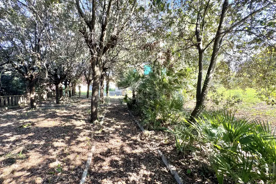 Casa Indipendente in vendita di 350 mq a €349.000 (rif. 112/2025)