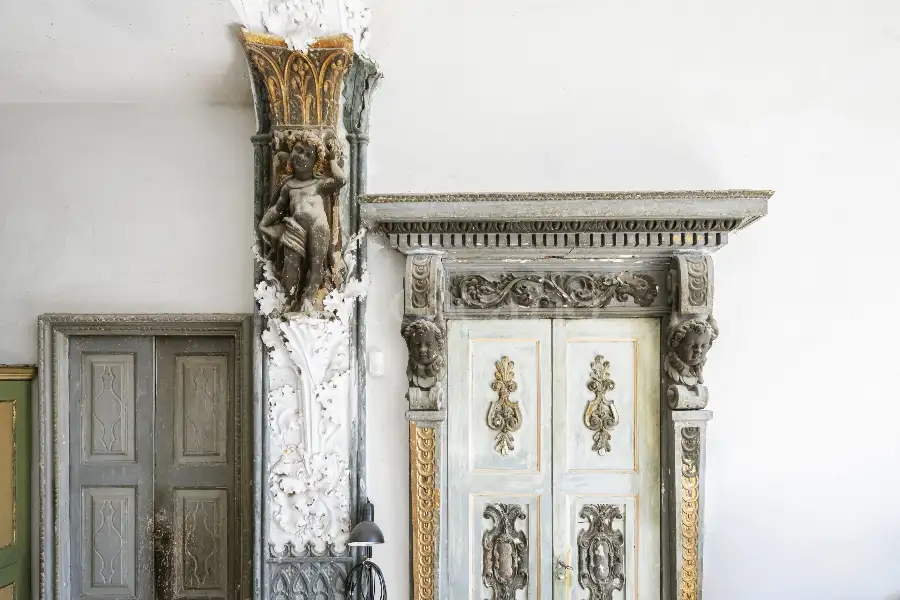 Casale in vendita di 1.000 mq a €1.150.000 (rif. 5/2026)