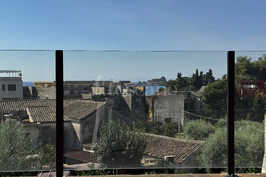 Villa Bifamiliare in vendita di 160 mq a €598.000 (rif. 156/2026)
