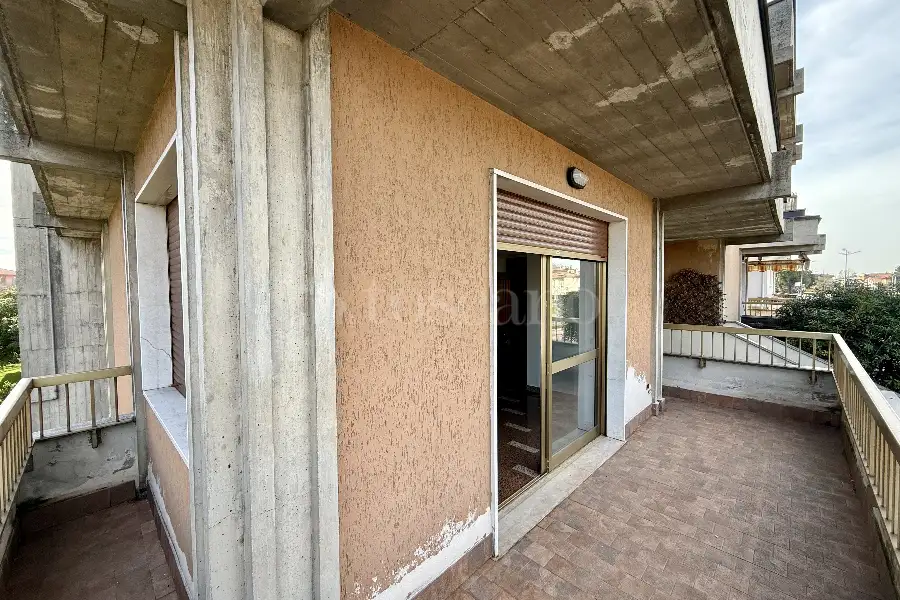 Villa Bifamiliare in vendita di 260 mq a €330.000 (rif. 9/2025)