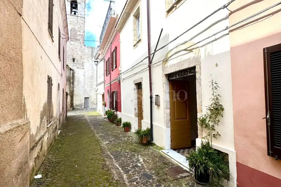 Casa Indipendente in vendita di 160 mq a €80.000 (rif. 76/2026)
