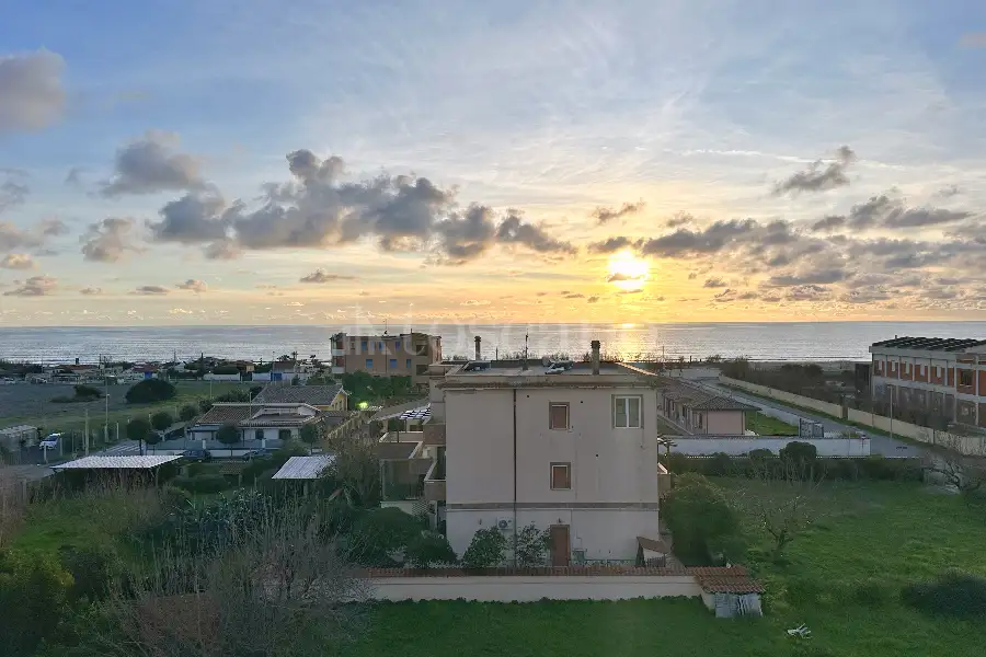 Attico in vendita di 160 mq a €339.000 (rif. 4/2026)