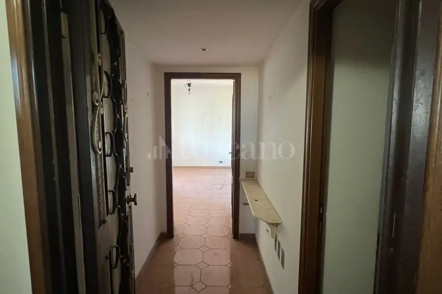 Villa in vendita di 300 mq a €309.000 (rif. 42/2025)