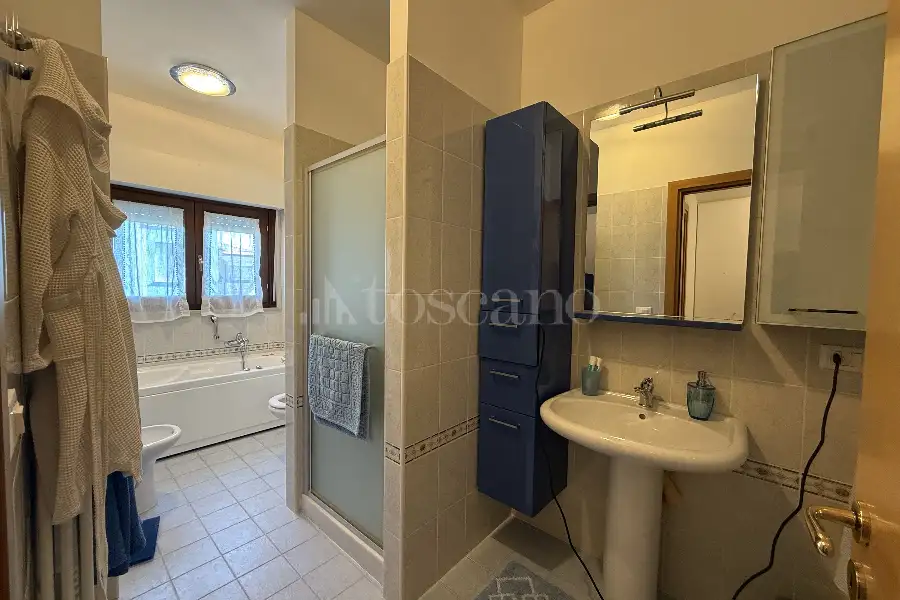 Attico in vendita di 120 mq a €329.000 (rif. 15/2026)