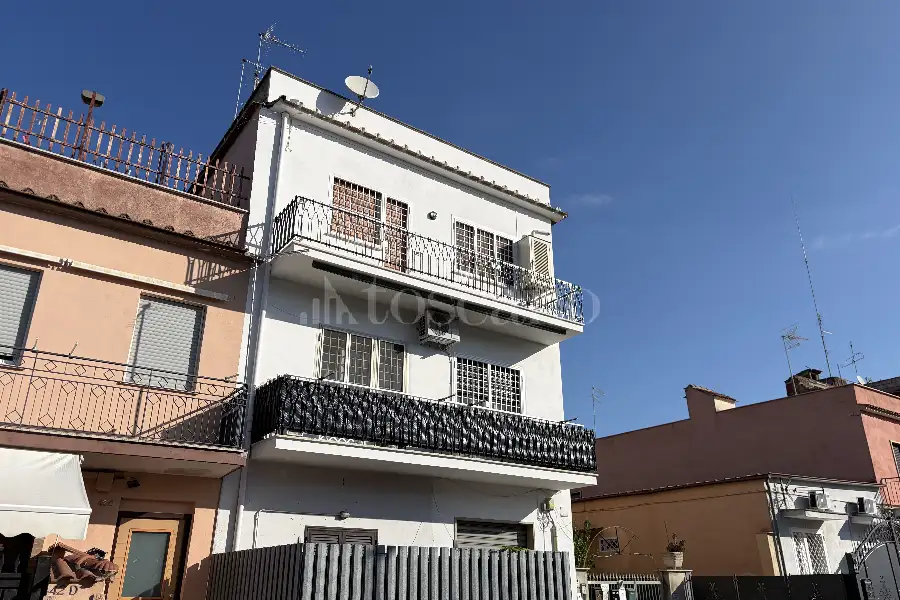 Casa in affitto di 80 mq a €900 (rif. 30/2026)