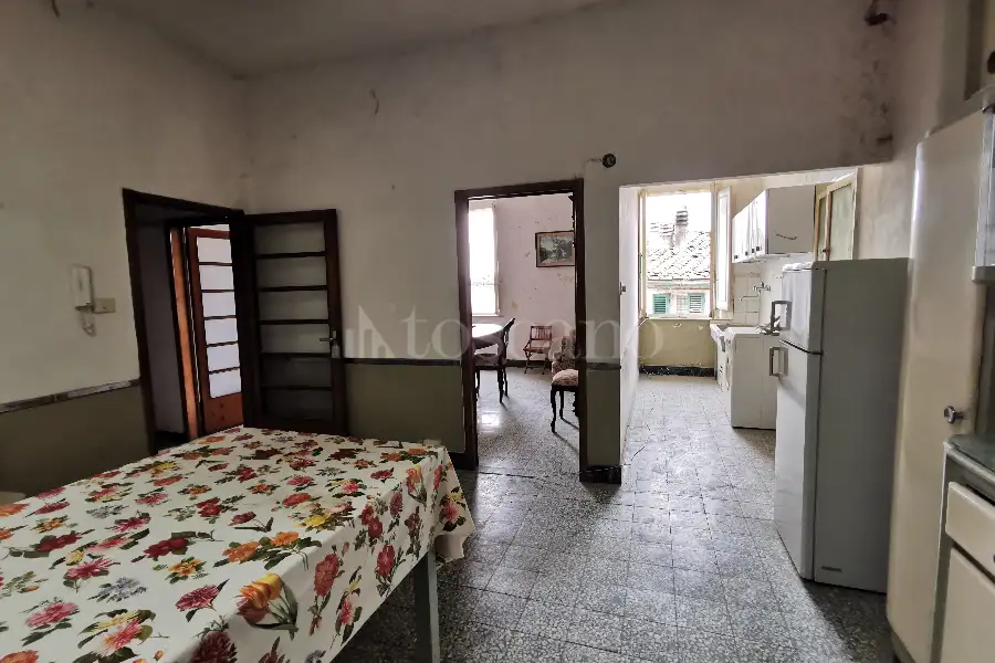Casa in vendita di 290 mq a €200.000 (rif. 32/2022)