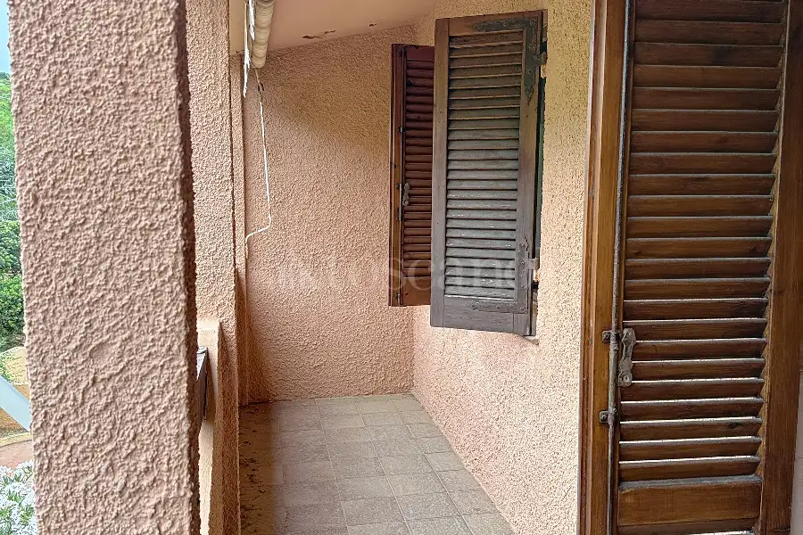 Villino a Schiera in vendita di 350 mq a €235.000 (rif. 96/2025)